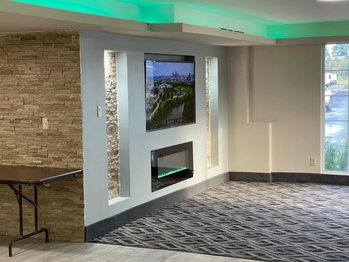 La Quinta Inn By Wyndham Indianapolis Airport Lynhurst Luaran gambar